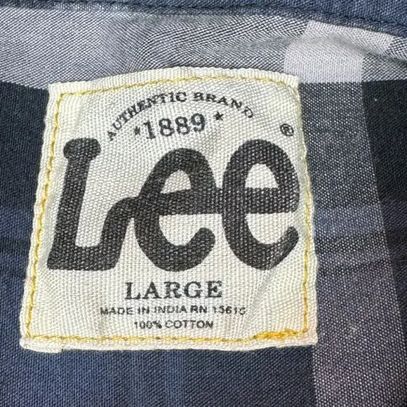 Lee Shirt Mens Large Blue White Plaid Button Down Everyday Classic Timeless Top - Picture 3 of 9